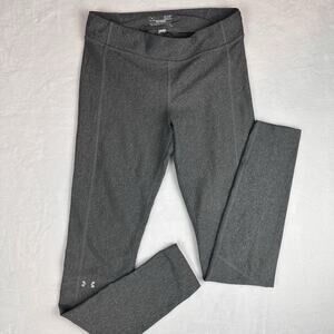 Women’s Under Armour Heat gear Size Small Petite Gray For ski Snow Winter Warmth